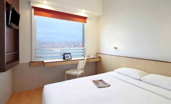 Ibis Hong Kong North Point