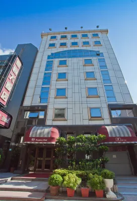 Happiness Hotel Hotels near Nangang Station