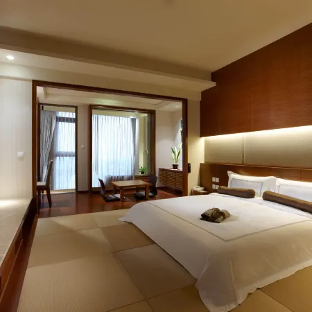 Evergreen Resort Hotel (Jiaosi)