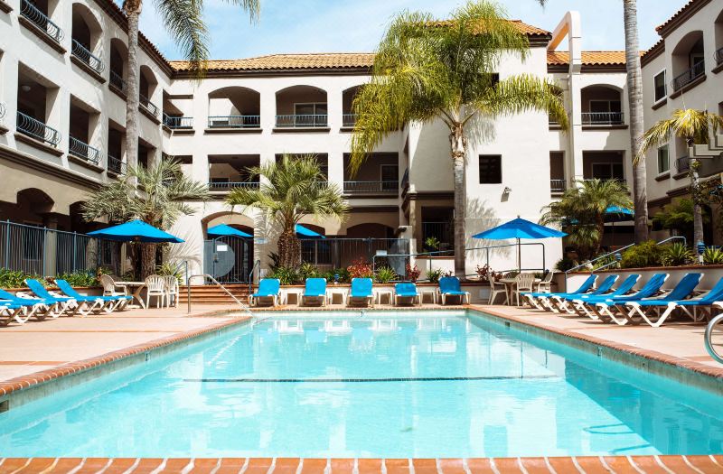 Tamarack Beach Hotel photo 3