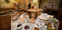 Hotel Cervo - breakfast