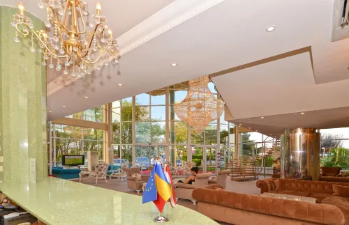 Hotel Queen Vera