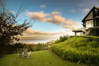 Acacia Cliffs Lodge Hotels in Acacia Bay