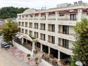 Black Bird Thermal Hotel & Spa