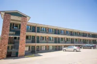 綠山牆飯店 World's Largest Toy Museum附近的飯店