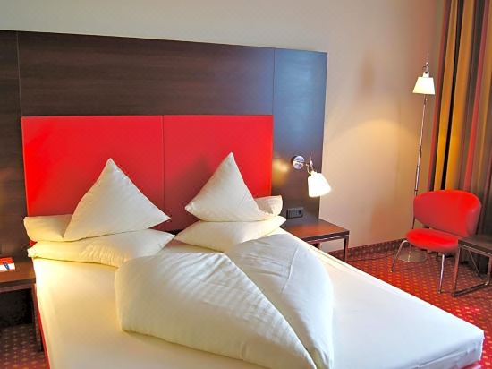 Best Western Plaza Hotel Wels-Wels Updated 2022 Room Price-Reviews & Deals  | Trip.com