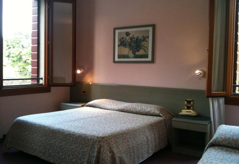 Hotel Castello - Housity