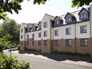 Premier Inn Glasgow (Bearsden)