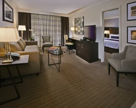 Crowne Plaza Suffern-Mahwah
