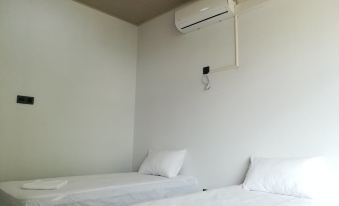 Thilini Hotel Apartment