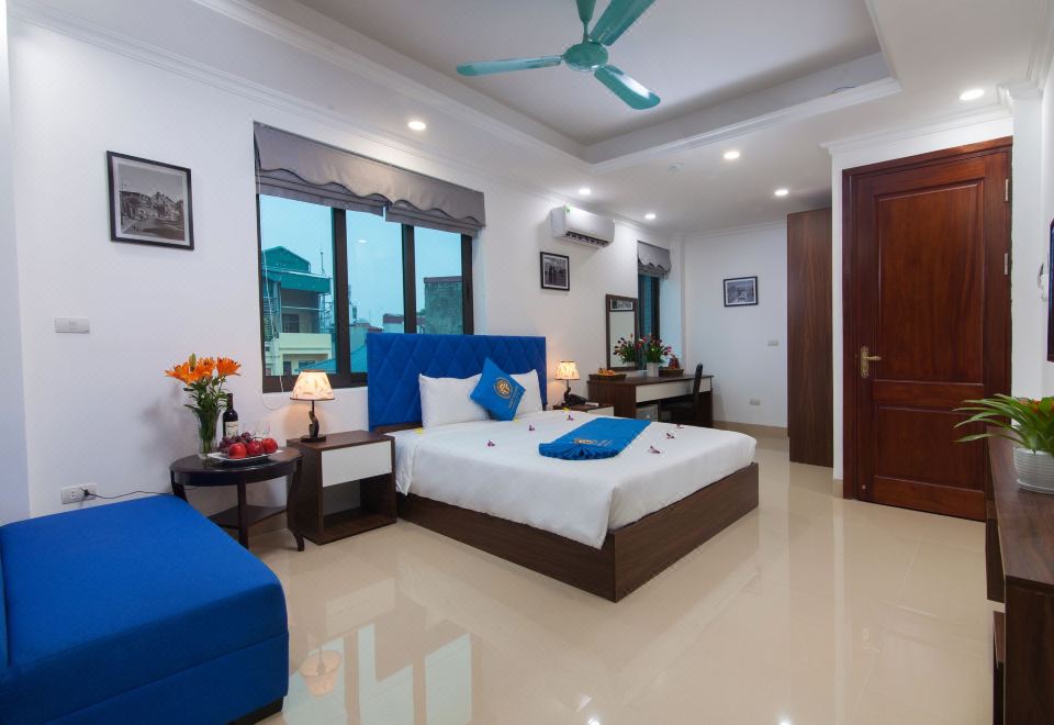 Hanoi Luxury House & Travel - Housity