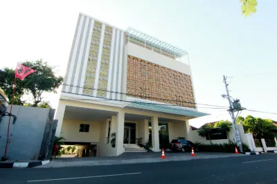 Sans Hotel Nagari Malioboro Hotels in Ngampilan