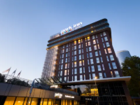 Park Inn by Radisson Valdemara, Riga Hotels near Maxima XXX
