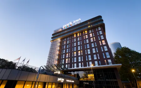 Park Inn by Radisson Valdemara, Riga Отели рядом с достопримечательностью «Brīvības Piemineklis»