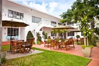 Tradewinds Apartment Hotel Miami Beach