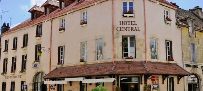 Le Central Boutique Hôtel Các khách sạn ở Beaune