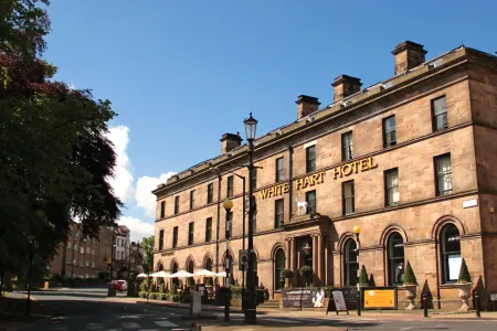 White Hart Hotel & Apartments