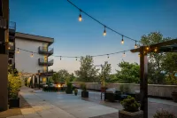 코트야드 바이 메리어트 코발리스 우드페커 루프 트레일헤드 주변 호텔