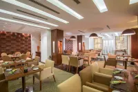 Crowne Plaza SOHAR by IHG - breakfast