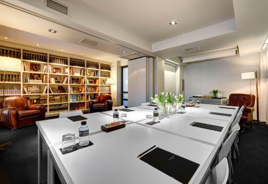 빌바오 호텔 조식 공간