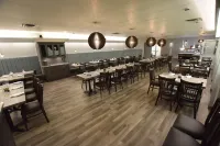 El Lobo Motel - breakfast