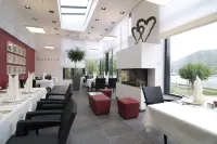 Parkhotel "Am Schänzchen" Hotels in Andernach