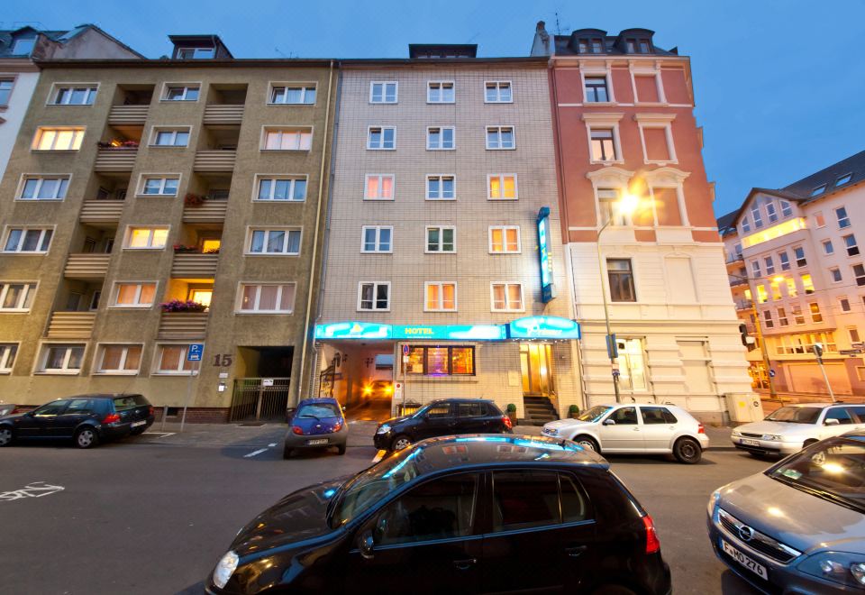 hotel overview picture