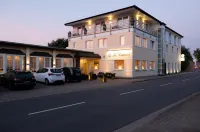 Hotel Alt Riemsloh Hotels near Fischteiche Schloss Gesmold