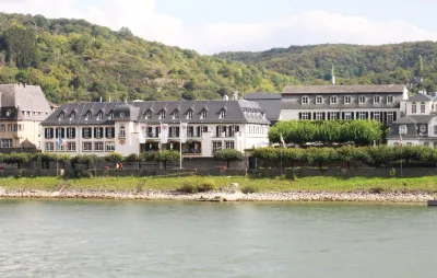Rheinhotel Schulz Hotels near Erpeler Ley