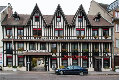 Hotel de Normandie Hotel dekat Paroisse Catholique La Madeleine Netreville