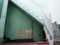 Siguragura Homestay Syariah Hotels in Sukun