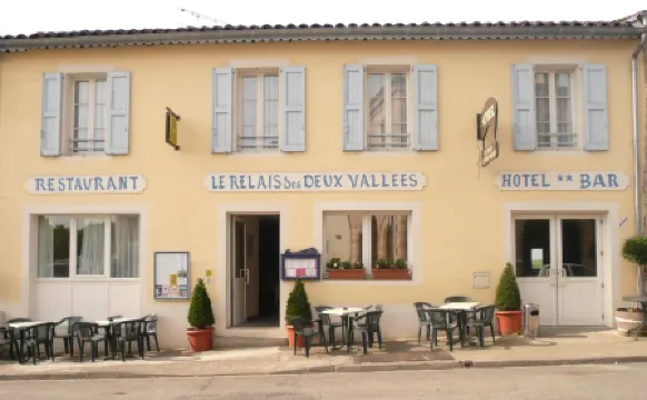 Logis Hotels - le Relais des Deux vallées - Hôtel et Restaurant