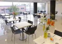 Hotel Neu 354 Hotels in Neuquen