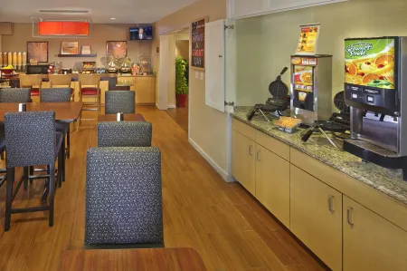 TownePlace Suites Orlando East/UCF Area Отели в г. Овьедо