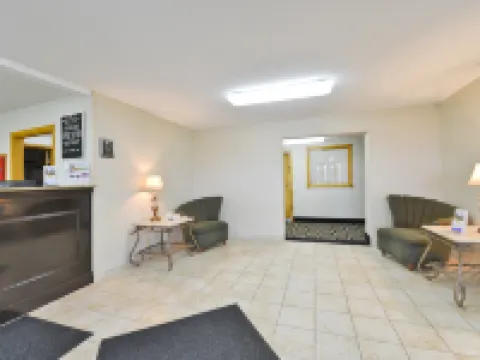 Americas Best Value Inn and Suites Bismarck Hotels in Bismarck