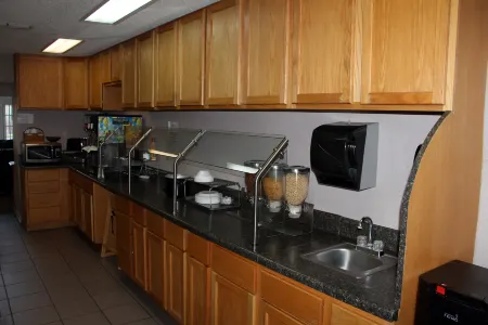 Jameson Inn Douglas Отели в г. Дуглас