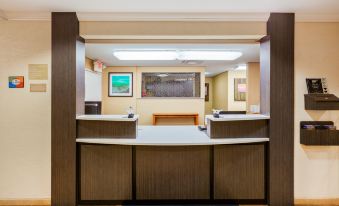 Candlewood Suites Medford