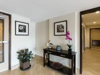 آمريكاز بيست فاليو إن إن آر جي بارك ميديكال سنتر Hotels near إن آر جي بارك