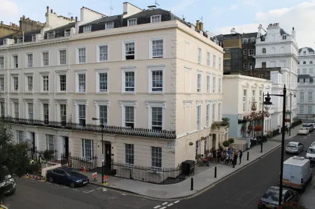 Smart Hyde Park View Hostel