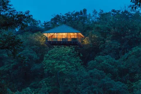 The Ibnii - Eco Luxury Resort