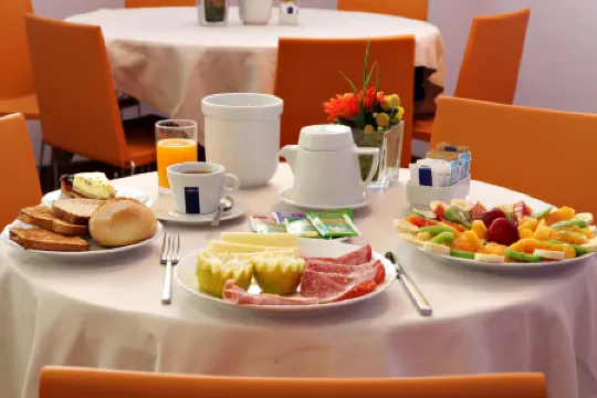 德斯埃特昂格斯酒店