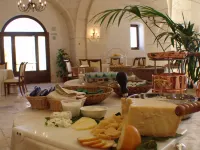 Hotel Masseria Fortificata Donnaloia - Airport Shuttle