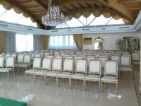 Albatres Palace Hotel Các khách sạn ở San Vito dei Normanni