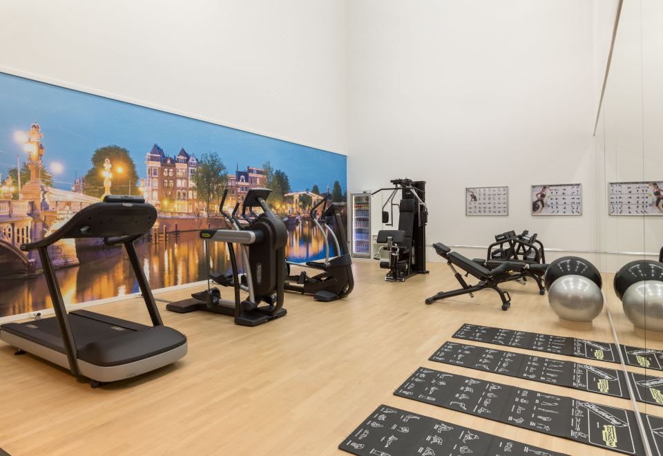 NH 암스테르담 스키폴 에어포트 이미지