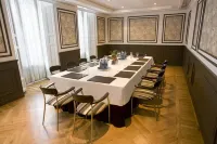 Hotel Opera Отели в г. Мадрид