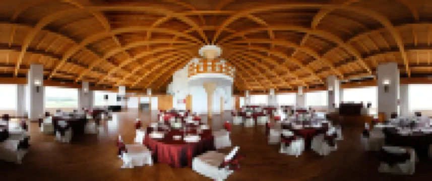 ホテル サンウェイ プラヤ ゴルフ & スパ シッチェス