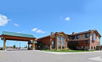 Best Western Plus Kelly Inn  Suites