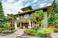 Seattle Gaslight Inn