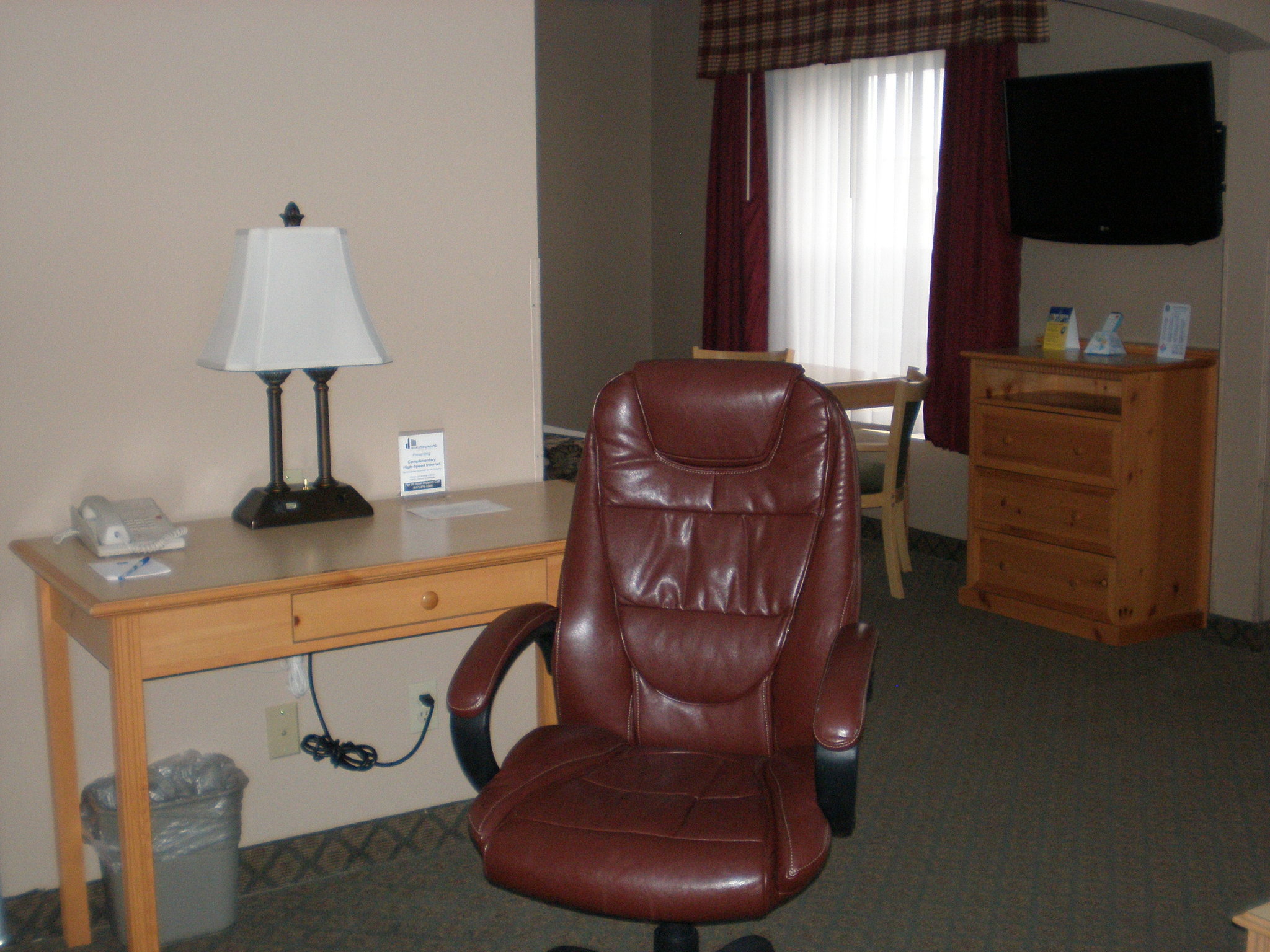 Best Western Woodburn Inn