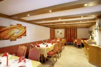 Gästehaus am Graben Hotels in Berwang